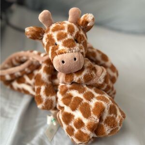 Jellycat Giraffe Plush - Tan and Cream